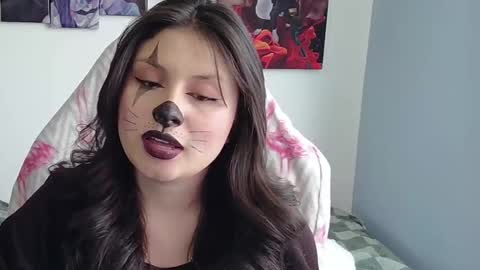 Jessica gomez online show from 10-31-25, 08:54