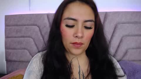 Jessica Kraft online show from 11-14-25, 02:10