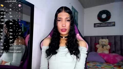 jessica_princess8511 online show from 05-13-26, 12:13