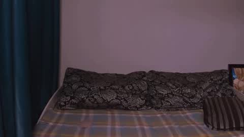 Snapshot of jessica_rabbitt19 chatting on 01-20-25, 05:27 jessica_rabbitt19 online show from 01-20-25, 05:27