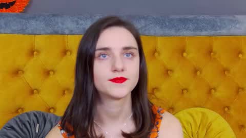 Snapshot of jessica_whitte_ chatting on 11-24-25, 05:07 Jessica White online show from 11-24-25, 05:07