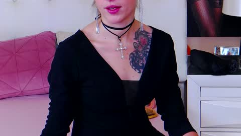 Snapshot of jessicagibson chatting on 12-03-24, 06:37 Jessica online show from 12-03-24, 06:37
