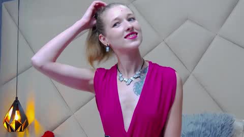 Snapshot of jessicagibson chatting on 01-29-25, 04:41 Jessica online show from 01-29-25, 04:41