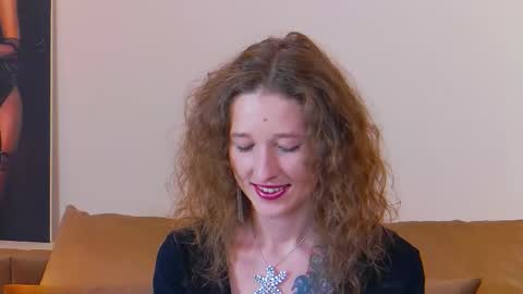 Snapshot of jessicagibson chatting on 03-12-25, 03:07 Jessica online show from 03-12-25, 03:07