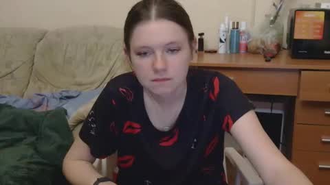 Snapshot of jessicaholland1 chatting on 05-19-26, 07:09 jessicaholland1 online show from 05-19-26, 07:09