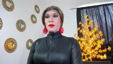 Snapshot of jessicaperverd1 chatting on 11-28-25, 05:15 jessicaperverd1 online show from 11-28-25, 05:15