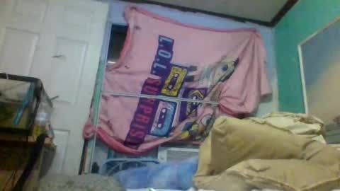 Snapshot of jessicarabbits4 chatting on 05-19-26, 01:56 dovedianna online show from 05-19-26, 01:56