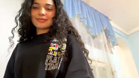 Elly online show from 07-08-26, 07:02