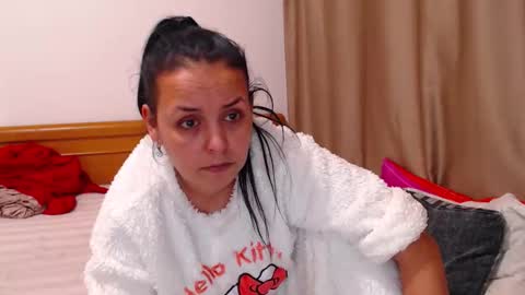 jessiestar3 online show from 01-17-26, 04:54