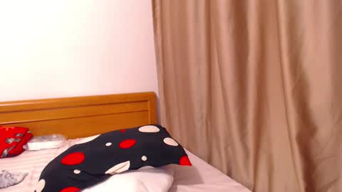 jessiestar3 online show from 03-25-26, 03:45