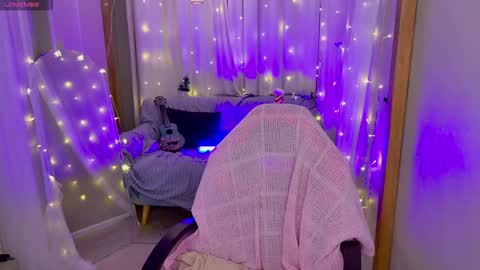 Jessi online show from 12-25-24, 01:41