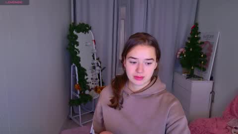 Jessi online show from 12-14-25, 01:38