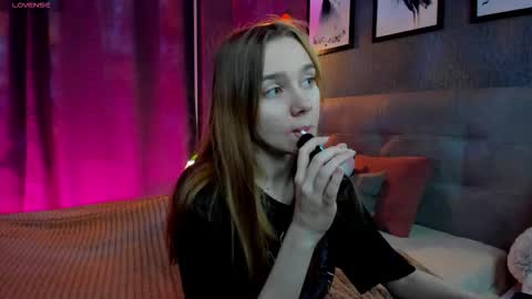 Jessie online show from 11-24-25, 08:47