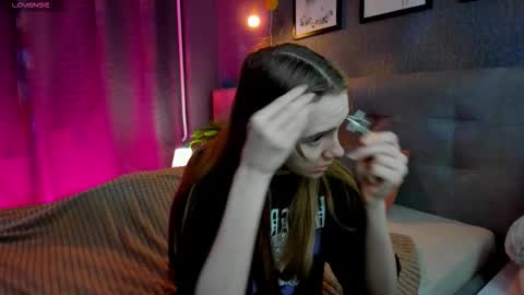 Jessie online show from 11-27-25, 09:00