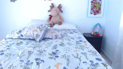 JESSI GOMEZ online show from 01-27-25, 04:11