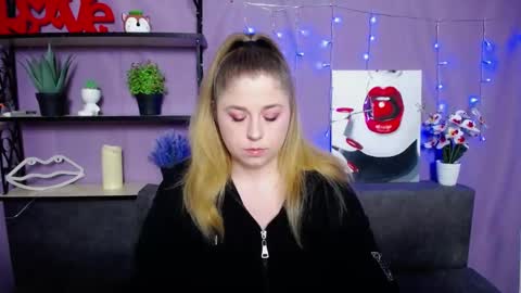 Jess online show from 03-11-25, 07:15