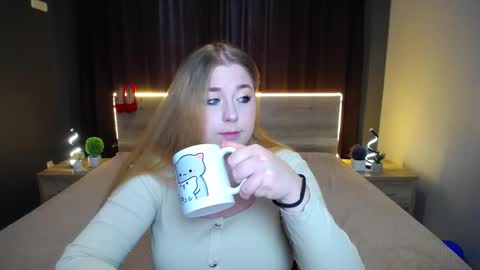 Jess online show from 10-07-25, 06:43