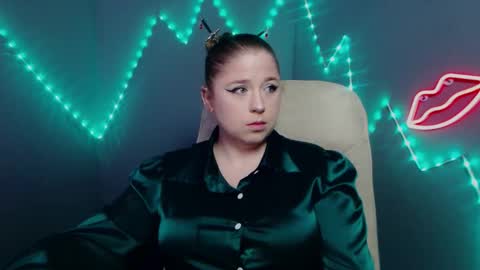 Jess online show from 02-28-26, 07:42