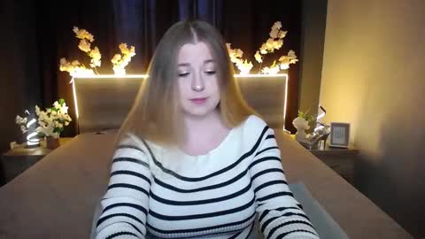 Jess online show from 03-10-26, 07:35