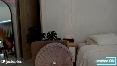    online show from 03-08-26, 03:16