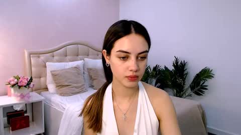 Snapshot of jesskats chatting on 09-17-25, 06:04 Jesskats online show from 09-17-25, 06:04