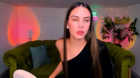 Snapshot of jesskats chatting on 10-13-25, 08:53 Jesskats online show from 10-13-25, 08:53