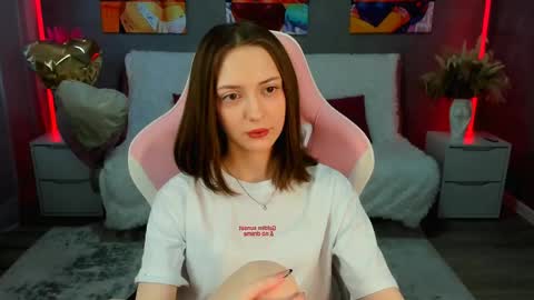 JesssWalker online show from 04-19-26, 08:57