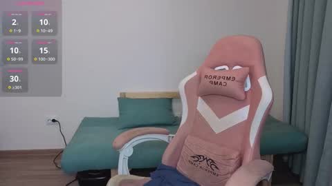 Jessy online show from 12-22-25, 10:01