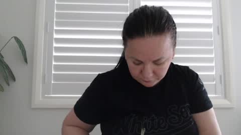 Snapshot of jessyqueen55 chatting on 07-07-26, 02:36 OnlyJessy online show from 07-07-26, 02:36
