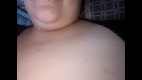 Snapshot of jessyxcuteee chatting on 11-13-25, 05:06 Jessy online show from 11-13-25, 05:06