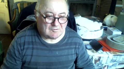 guy online show from 02-11-25, 09:53