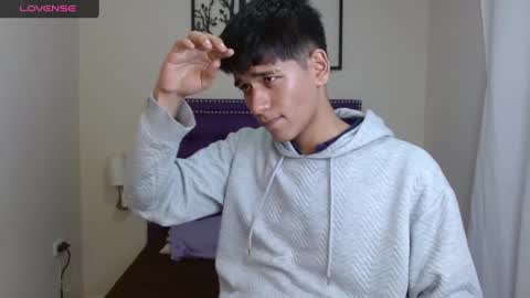 Snapshot of jettdread chatting on 02-14-25, 05:14 JETT DREAD online show from 02-14-25, 05:14