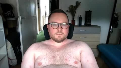 jeuneloup92 online show from 11-16-25, 11:49