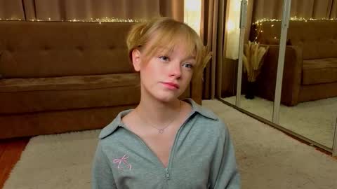 Gwen online show from 01-16-26, 08:29