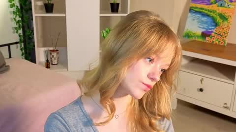 Gwen online show from 02-27-26, 08:09