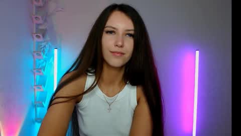 Snapshot of jewelrosse chatting on 10-17-25, 08:39 Jewel online show from 10-17-25, 08:39