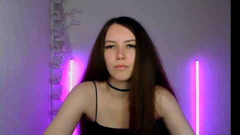 Snapshot of jewelrosse chatting on 11-17-25, 08:20 Jewel online show from 11-17-25, 08:20