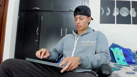 Snapshot of jey_cox23 chatting on 09-13-25, 10:59 jey cox online show from 09-13-25, 10:59