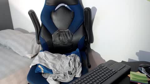 jey_foxx online show from 03-29-26, 08:09