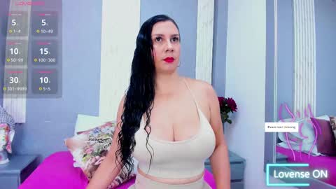 Snapshot of jhasly_am chatting on 02-21-25, 11:44 jhasly online show from 02-21-25, 11:44