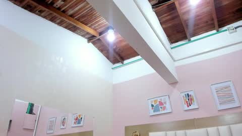 Snapshot of jhasly_am chatting on 10-20-25, 12:05 jhasly online show from 10-20-25, 12:05