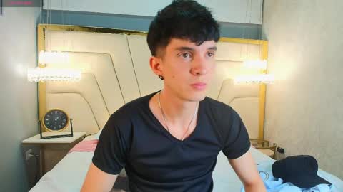 Jheampiero online show from 04-23-26, 08:55