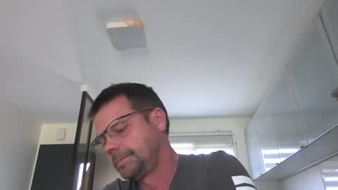 jhmec44000 online show from 04-25-26, 04:15