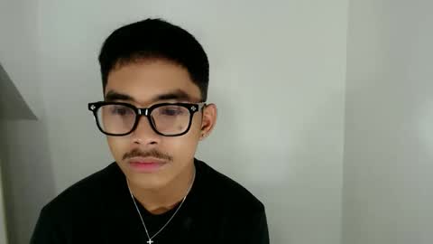 Snapshot of jhnxxnaughty_ chatting on 12-16-25, 07:35 Johnny online show from 12-16-25, 07:35