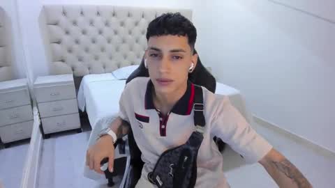 jhoanleandro online show from 01-10-26, 04:25