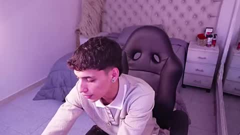 jhoanleandro online show from 04-14-26, 05:57