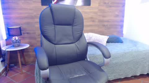 Jhoel online show from 01-16-25, 06:16