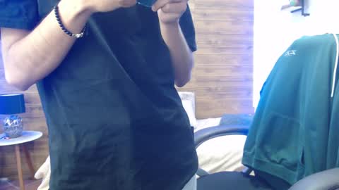 Jhoel online show from 02-25-25, 06:31