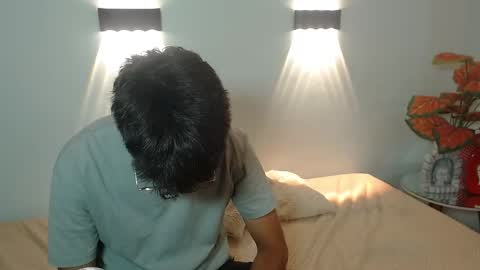 Jhoel online show from 12-18-25, 07:53