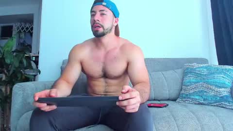 Jhojan Strong  online show from 04-02-26, 09:01